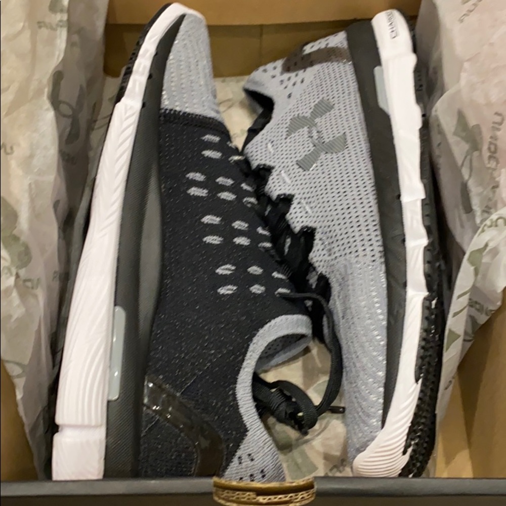 Under armor women’s shoes